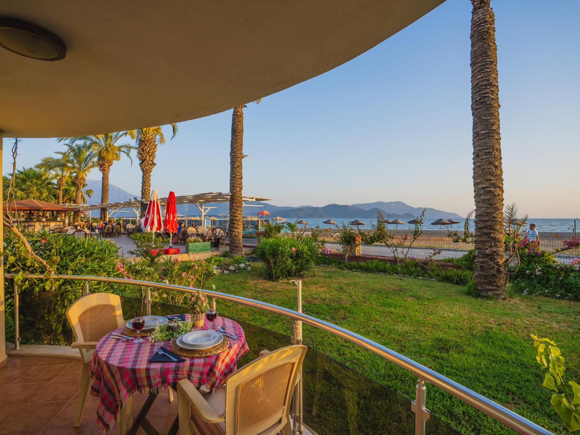 Sunset Beach Club Aqua Lettings Fethiye Exteriér fotografie