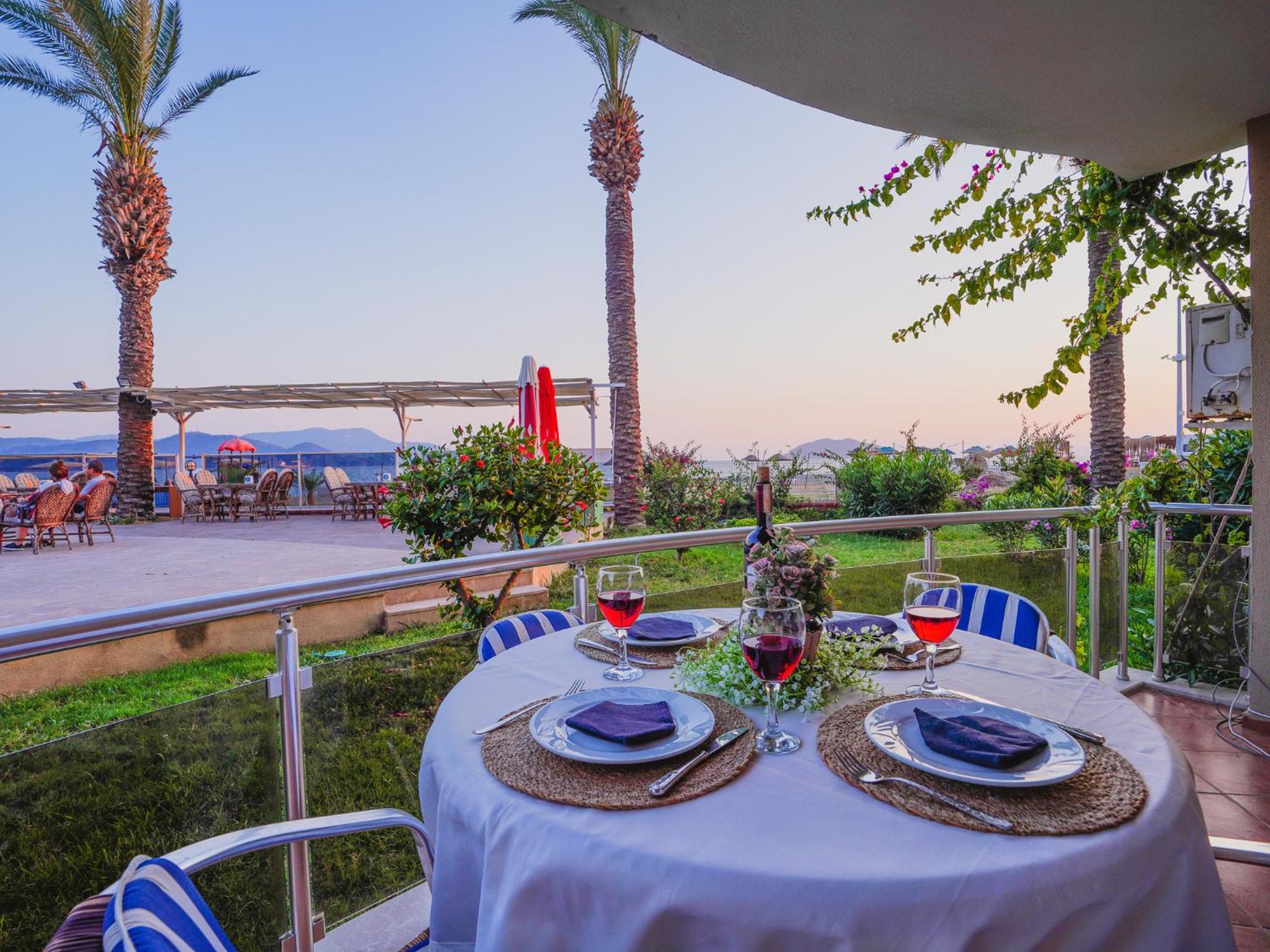 Sunset Beach Club Aqua Lettings Fethiye Exteriér fotografie