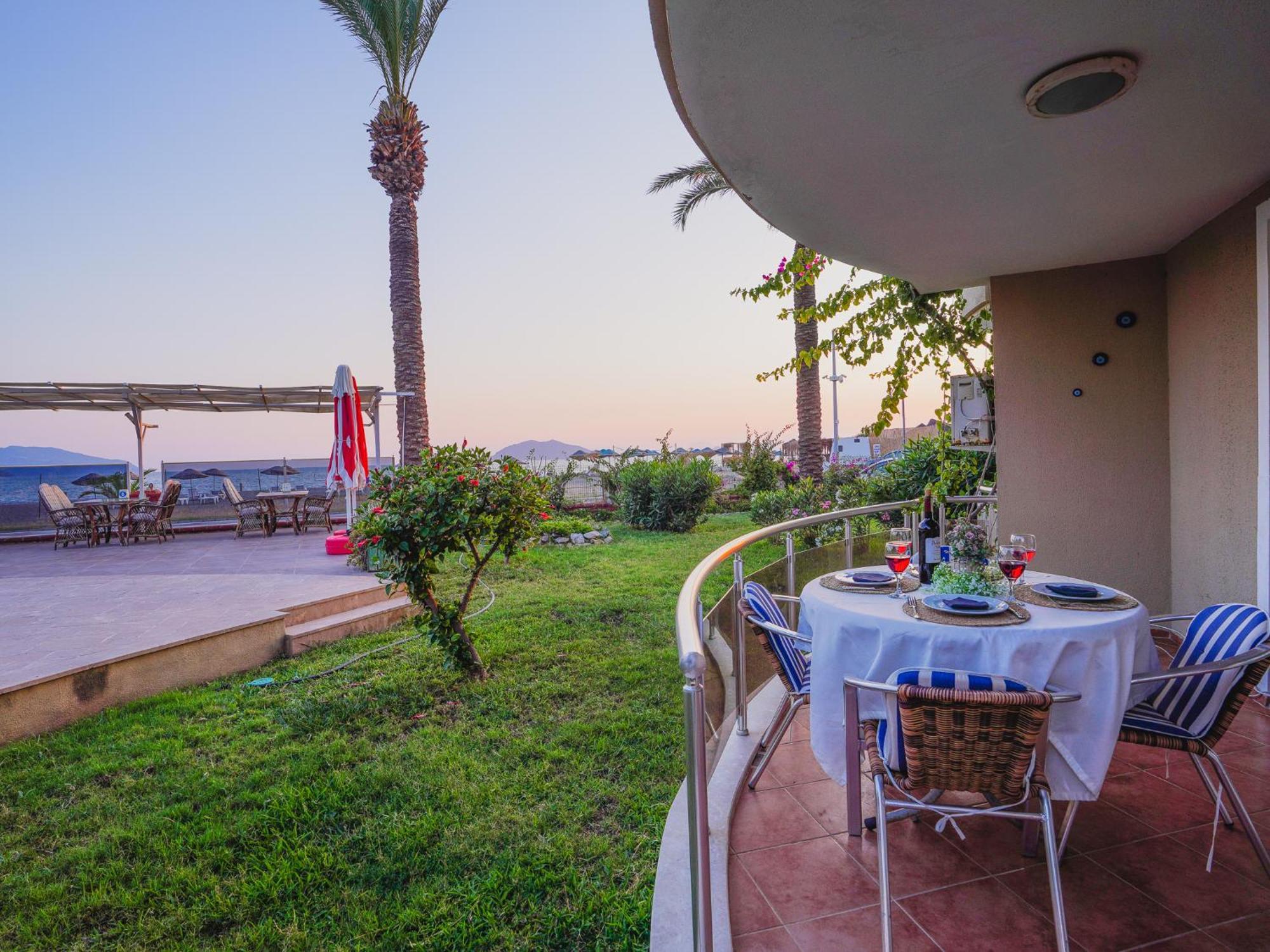 Sunset Beach Club Aqua Lettings Fethiye Exteriér fotografie