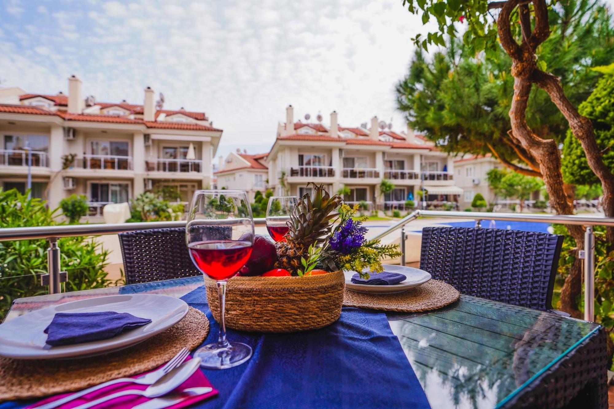 Sunset Beach Club Aqua Lettings Fethiye Exteriér fotografie