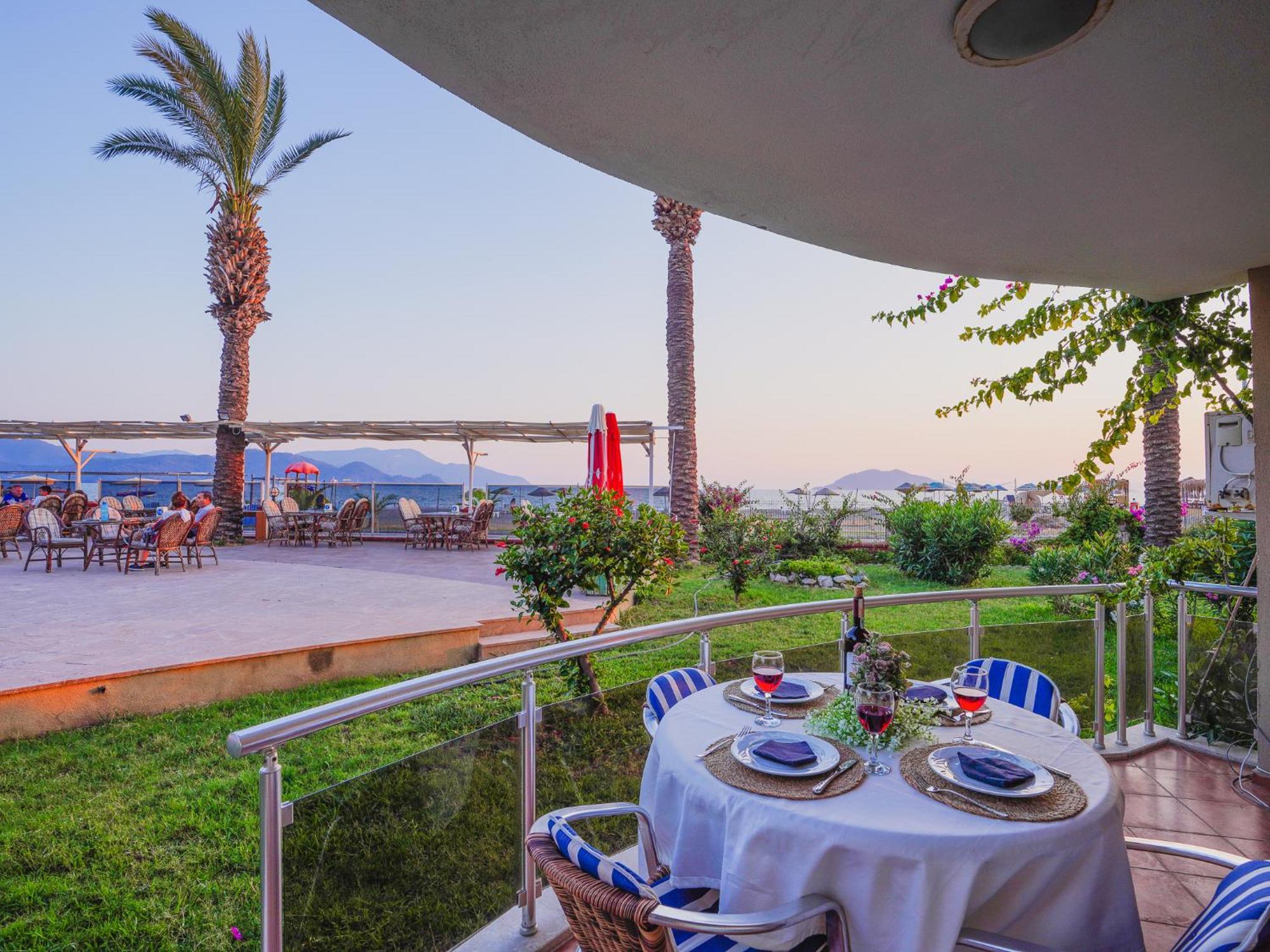 Sunset Beach Club Aqua Lettings Fethiye Exteriér fotografie